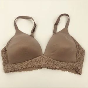 👙Aerie Wireless Pullover Bra